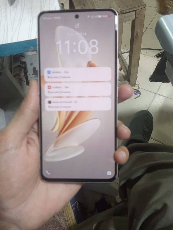 vivo v29e hy complete box 8+8 /256 4