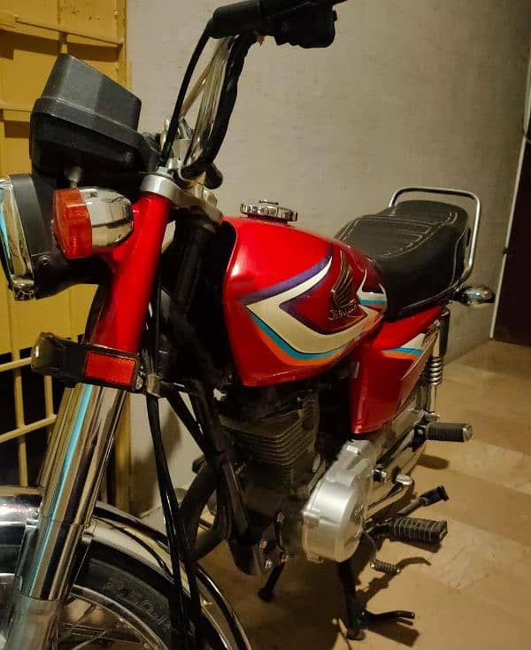 Honda CG 125 9