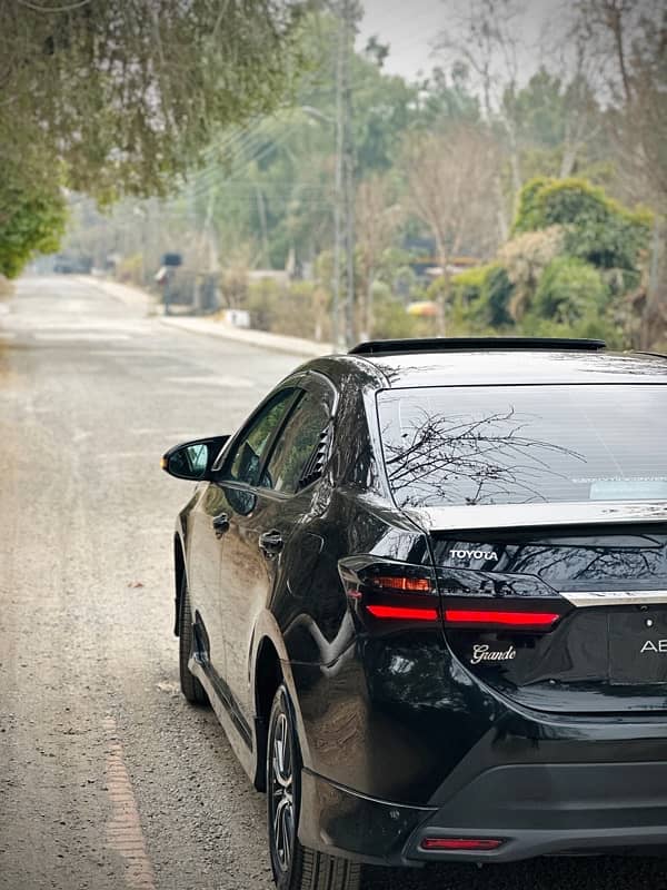 Toyota Altis Grande 2016 2