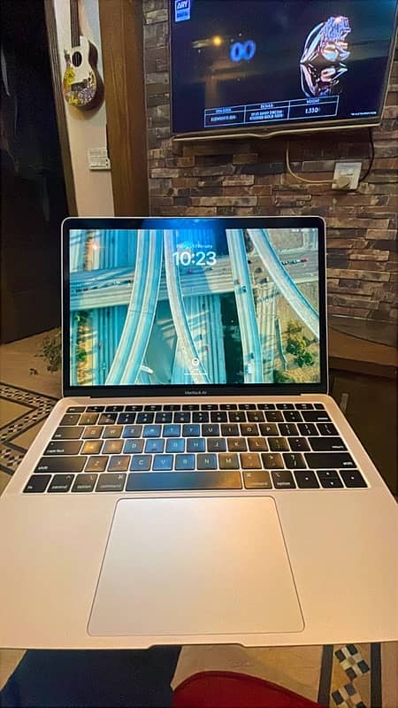 MacBook Air 2019, 13” i5, 8GB, 256GB 2