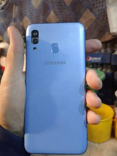 Samsung galaxy A30 4/64