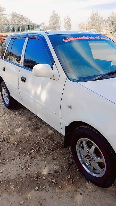 Suzuki Cultus 2016 3