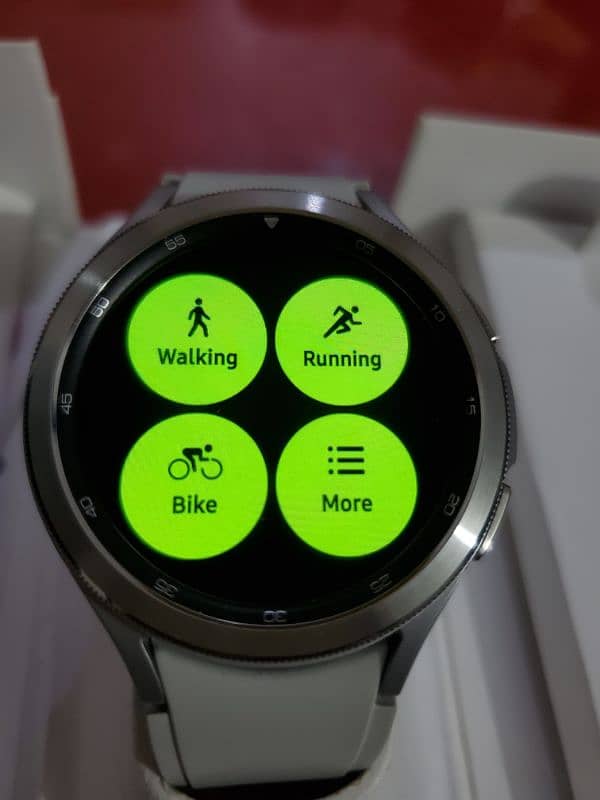 Samsung watch 4 Classic Wear Os Google 2