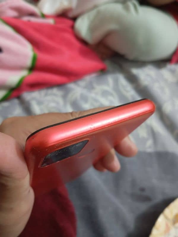 REALME C12 MOBILE RED COLOR - GOOD CONDITION -3/32 GB 4