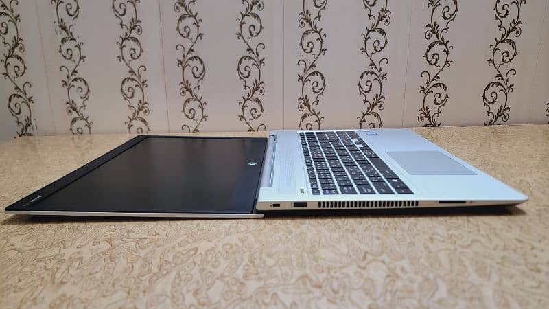 Laptop HP - G6 | 8th Generation | 15.6-inch 5