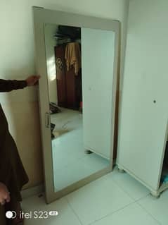 sliding door almari