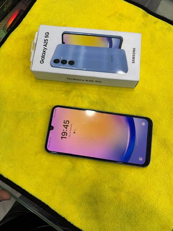 samsung A25 only 42000 2