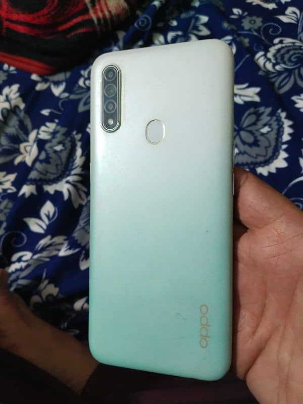 oppo A31 4