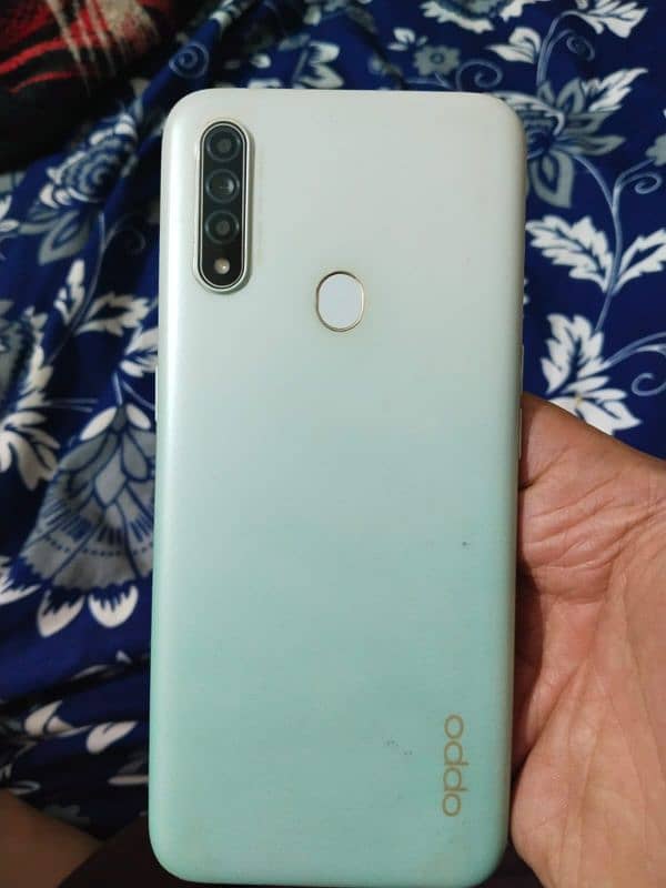 oppo A31 8