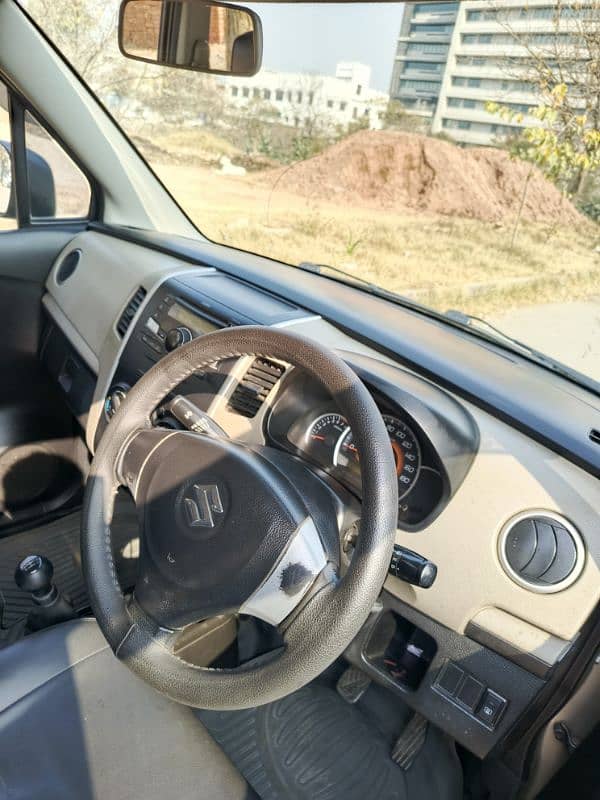 Suzuki Wagon R 2015 6