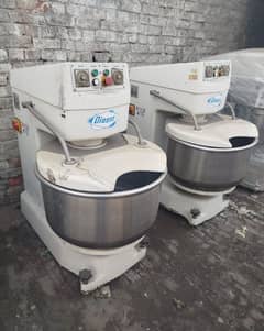 60 kg capacity dough spiral mixer machine imported Germany 3 phase v