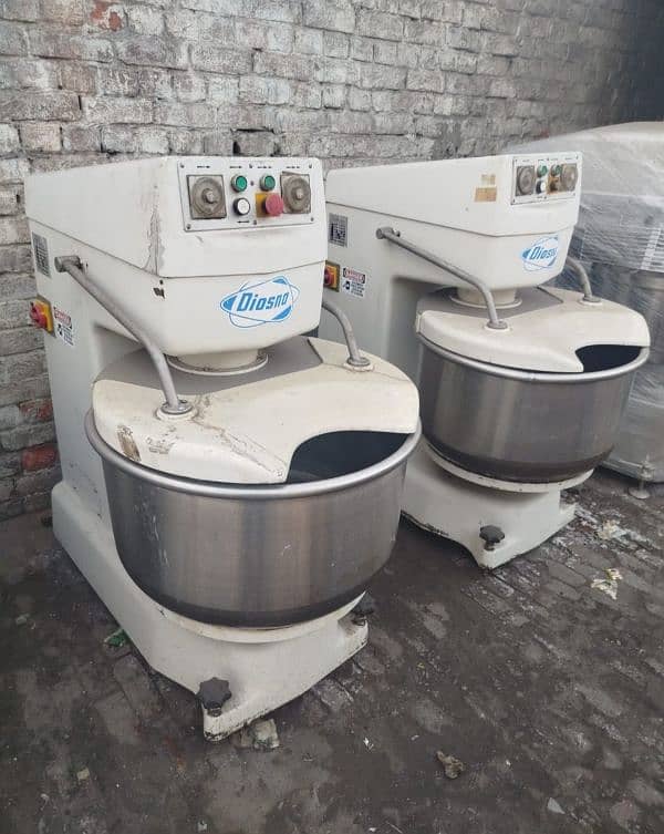 60 kg capacity dough spiral mixer machine imported Germany 3 phase v 0