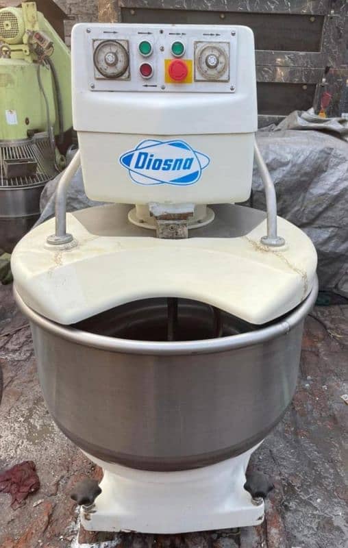 60 kg capacity dough spiral mixer machine imported Germany 3 phase v 2