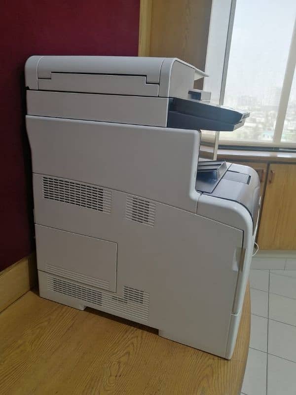 Xerox Versalink C405 5