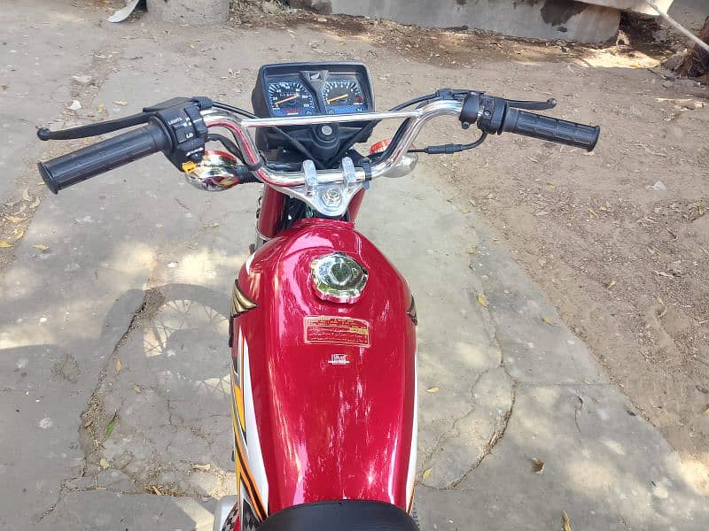 CG125 Honda 2024 Ka 11 month Ke haii model 2025 haii condition 10 by10 6