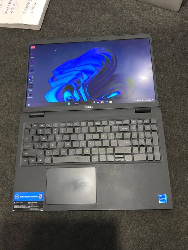 i5 11th Generation, DELL Latitude 3520, 8GB/256GB 1