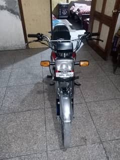 Honda cd70 motorcycle 2023/2024/2025/ car