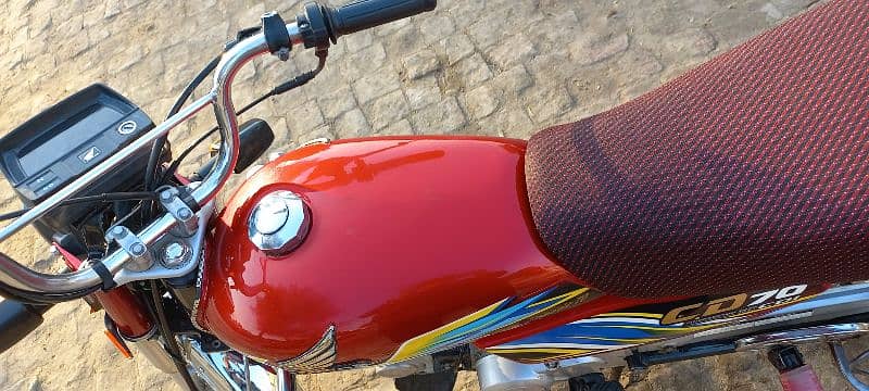 honda cd 70 for sale punjab number laga hua hai 8