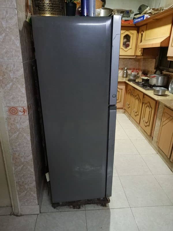 Haier Fridge in Excellent Condition 1