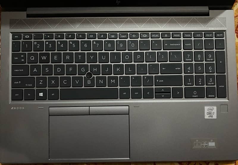 HP Zbook Firefly 15 G7 2