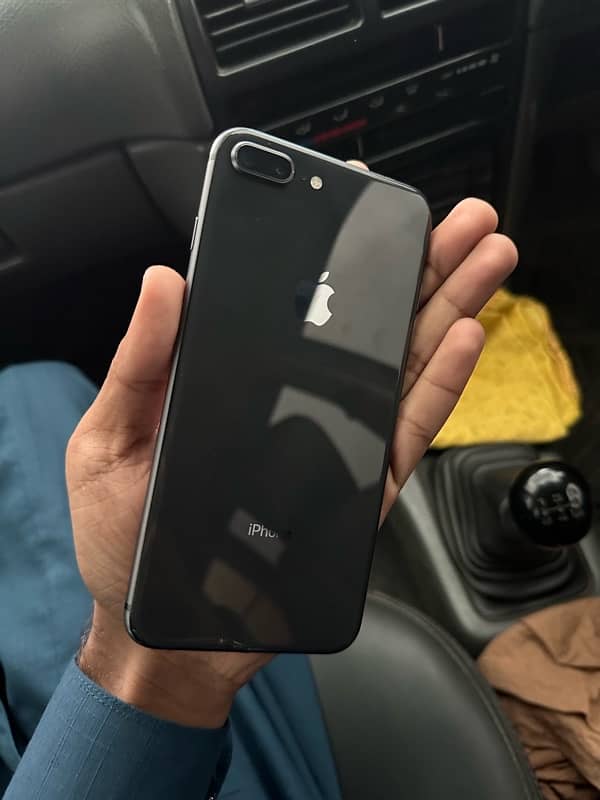 iphone 8plus 256GB PTA Approved 2