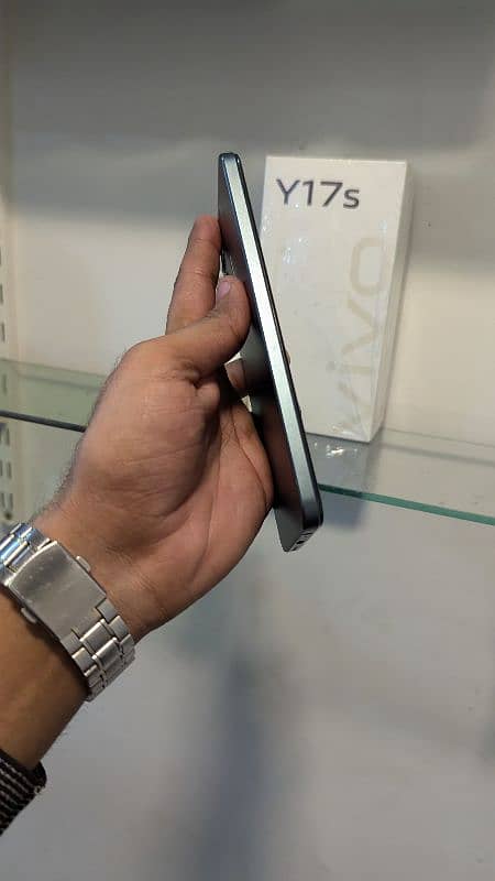 Vivo Y17s With Box 6+6 gb ram 128 gb rom 5