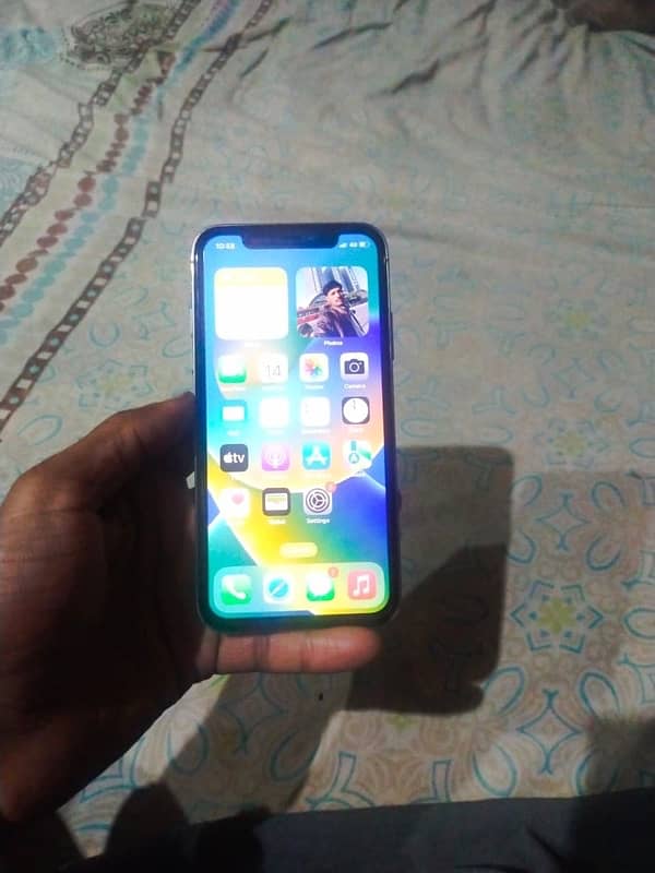 I phone x covert in 15 256gb 1