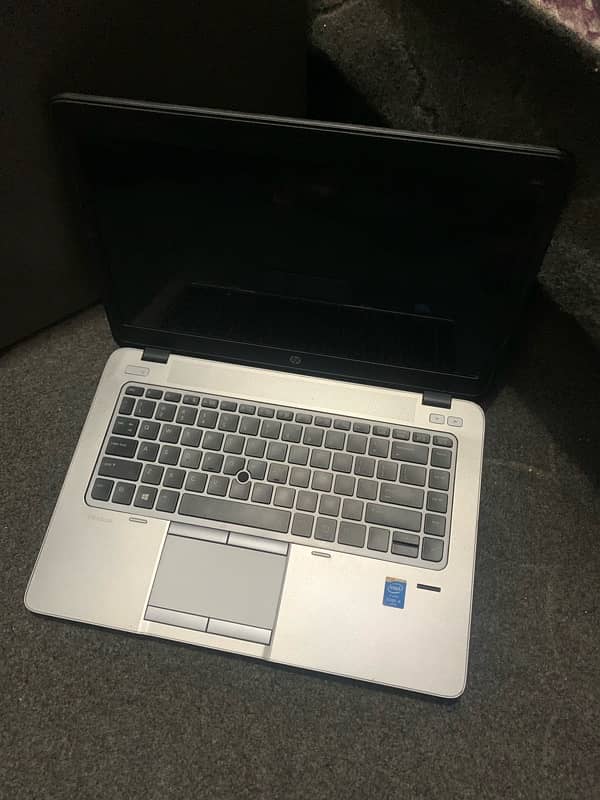 hp elitebook 840G2 i5 5th gen 0