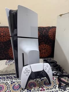 ps5 slim 1tb with original dualsense controller