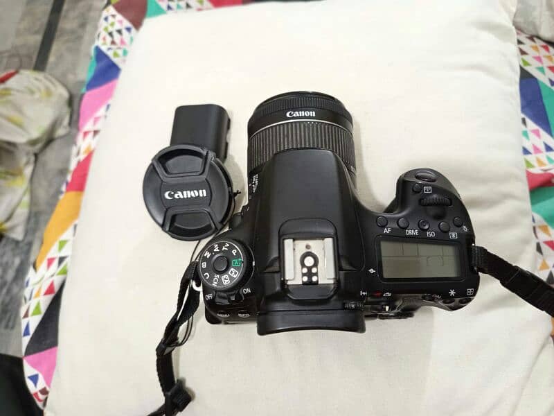 DALR Canon EOS 70 D JUST LIKE BRAND NEW 2