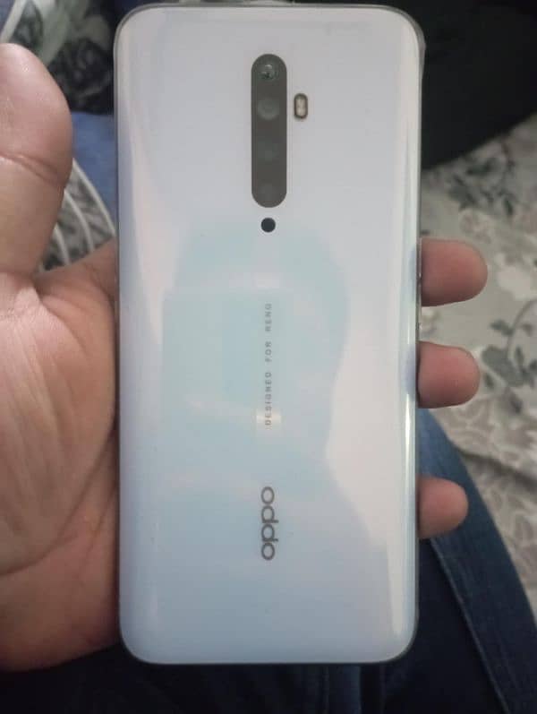 OPPO Reno2z  8-256 4