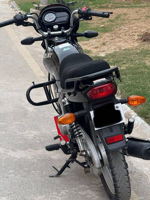 suzuki GD 110S 7