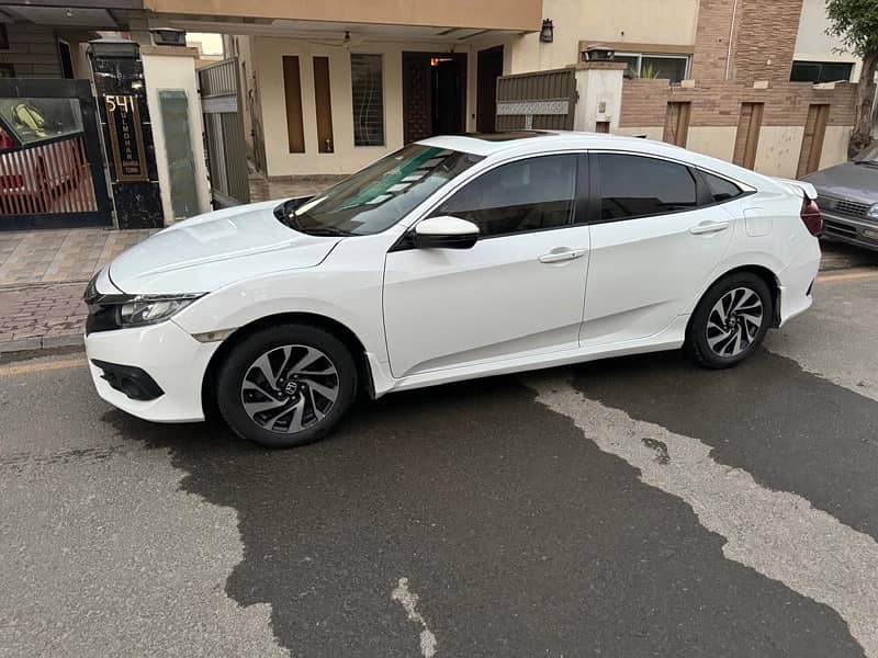 Honda Civic VTi Oriel Prosmatec 2017UG 4