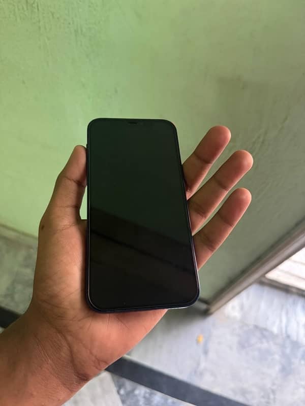 IPHONE 12 FACTORY UNLOCK,64GB,CONDITION 10/10,BATTERY HEALTH 87 5