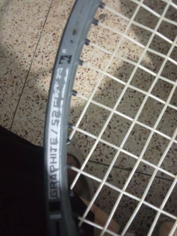 Tennis racket new condition ha Slazenger 2