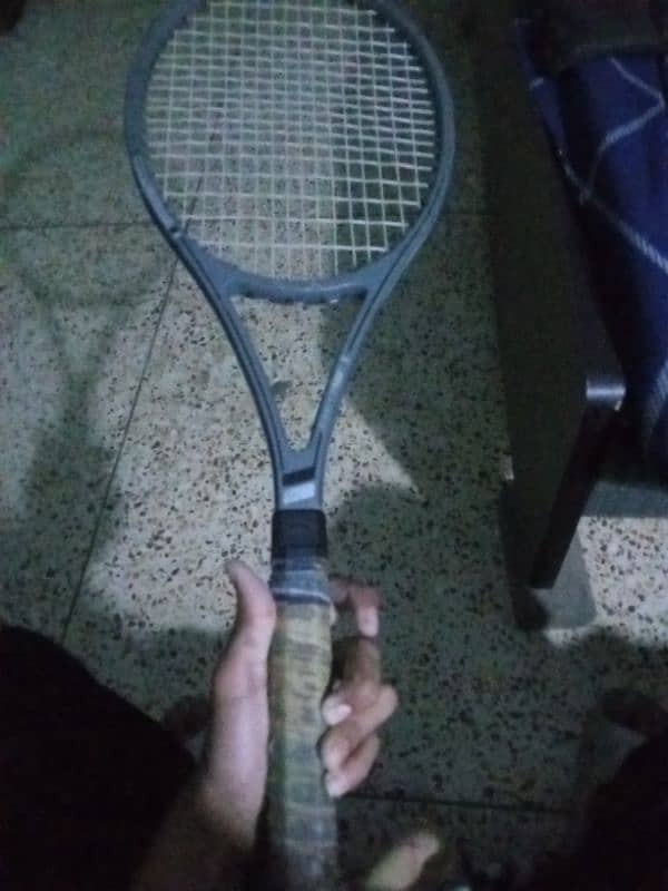 Tennis racket new condition ha Slazenger 5