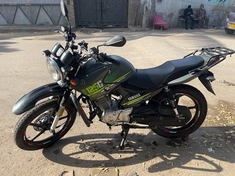 Yamaha YBR 125G for sale in Mate Green Color 8