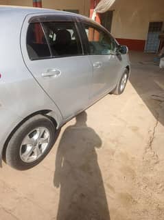 Toyota Vitz 2013