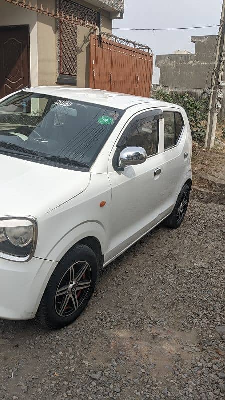 Suzuki Alto 2016 5