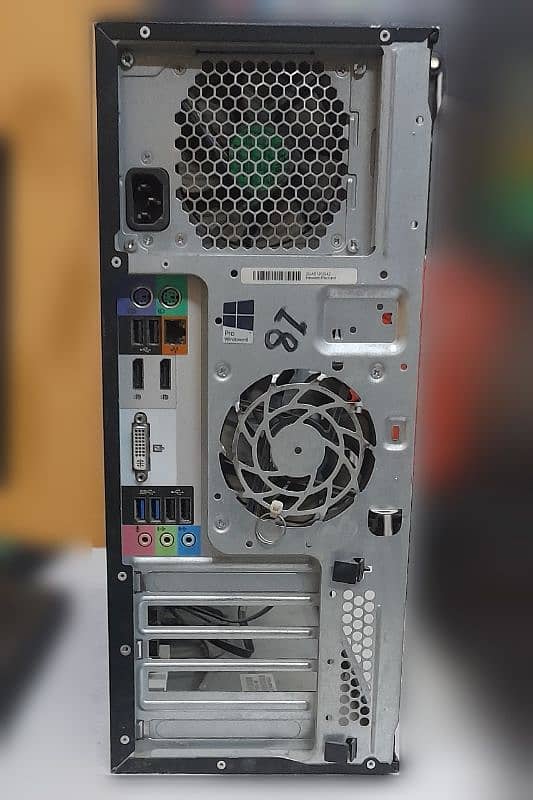 HP workstation Z230 1