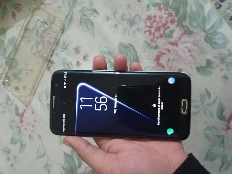 Samsung S7 edge 4