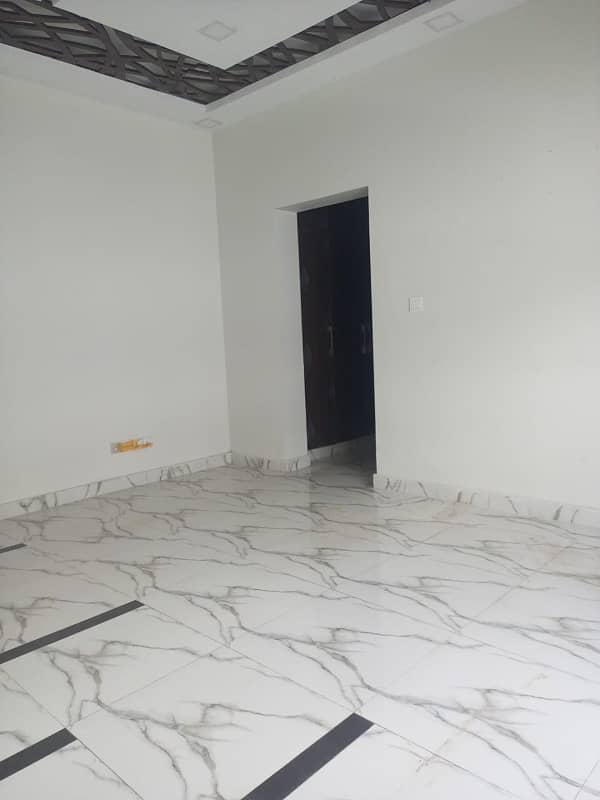 1 kanal upper protien available for rent in dha phase 2 Islamabad 9