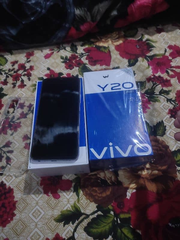 vivo y20 4/64 3