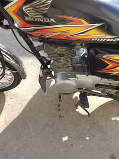 Honda 21 modal