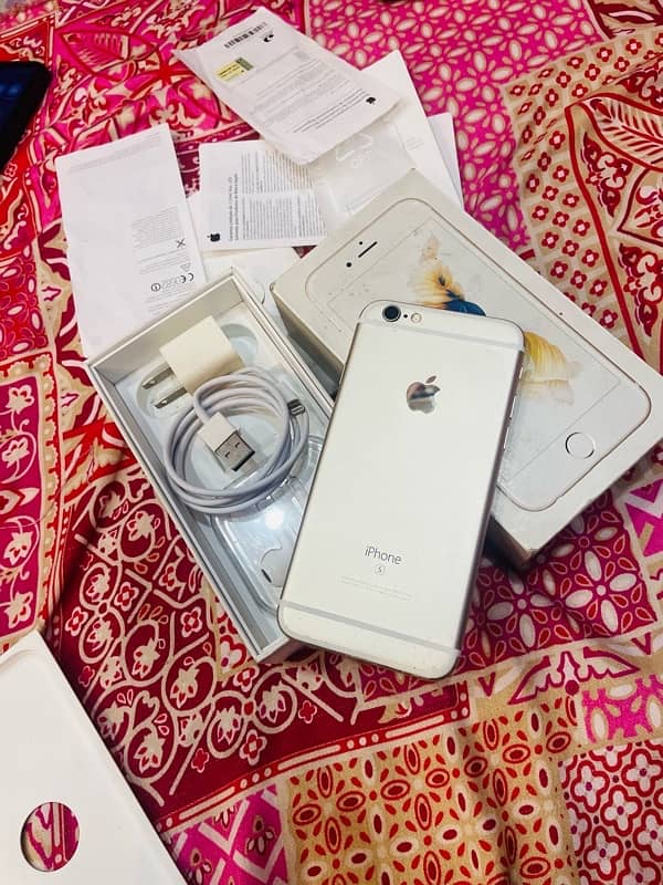 iPhone 6s 64gb pta approved all ok rate fnf 3