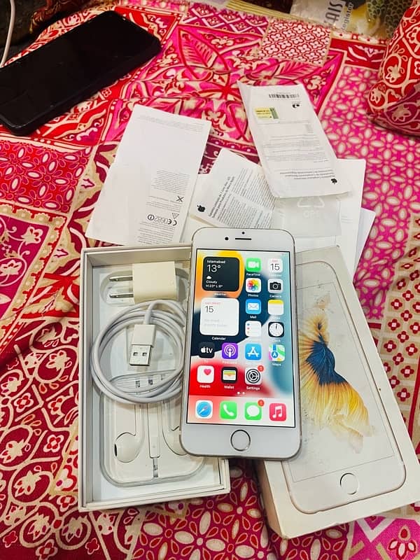 iPhone 6s 64gb pta approved all ok rate fnf 7