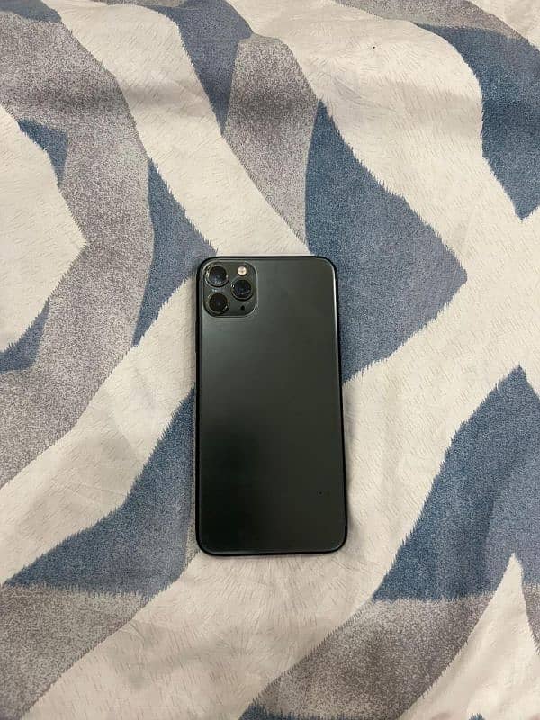 iPhone 11 pro max 3