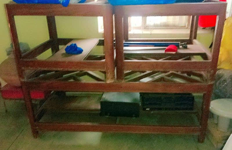 3 Wooden Tables For Sale 2 Small 1 Large (one piece bhi la sakhta han) 2