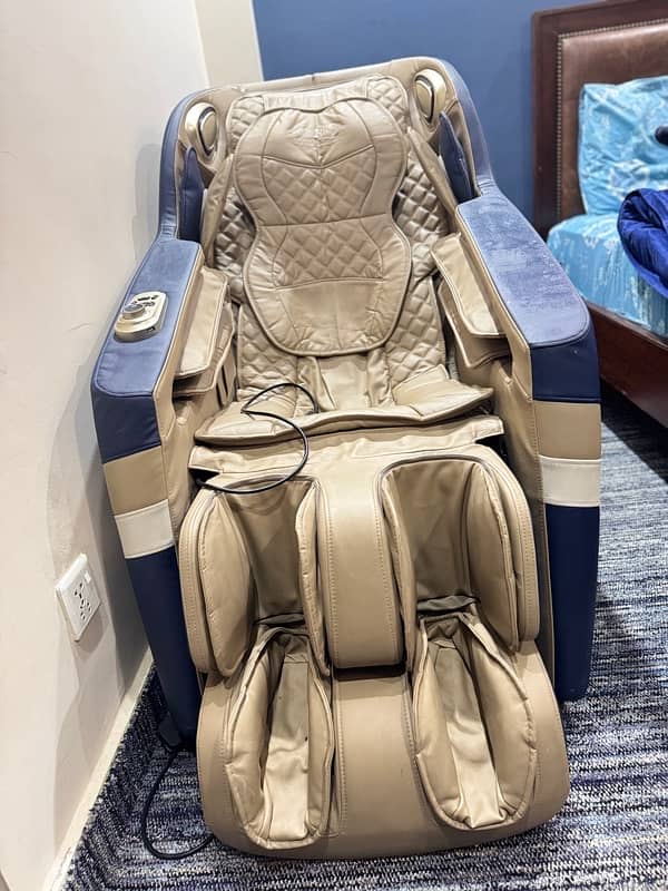 U deluxe massage chair by Zero health 3