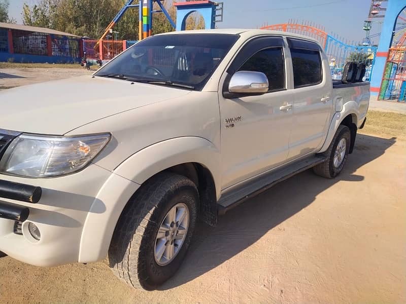 Toyota Hilux 2015 7